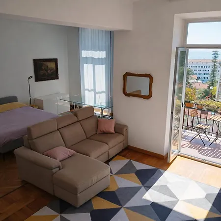 Sanremo Central Rooms Проживание в семье