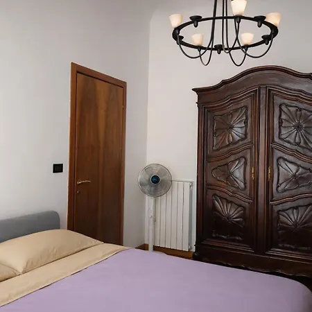 Sanremo Central Rooms * Санремо