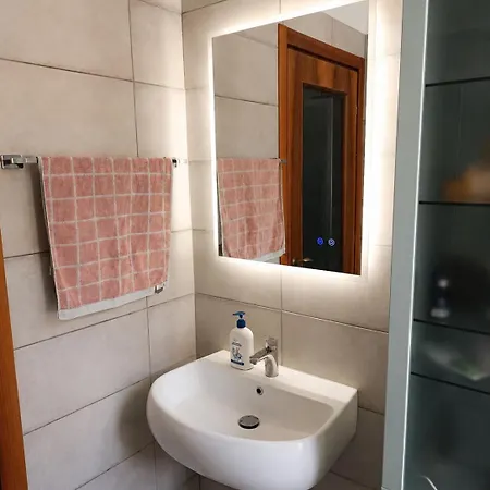 Sanremo Central Rooms Проживание в семье *